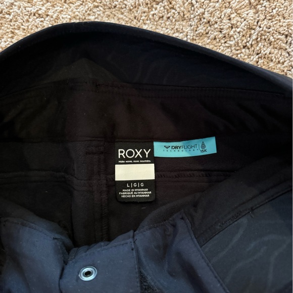 Roxy Snowpants - Picture 6 of 6